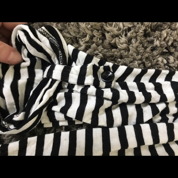 “Fashion Young” Top with jewels *LAST CHANCE* - Picture 3 of 5